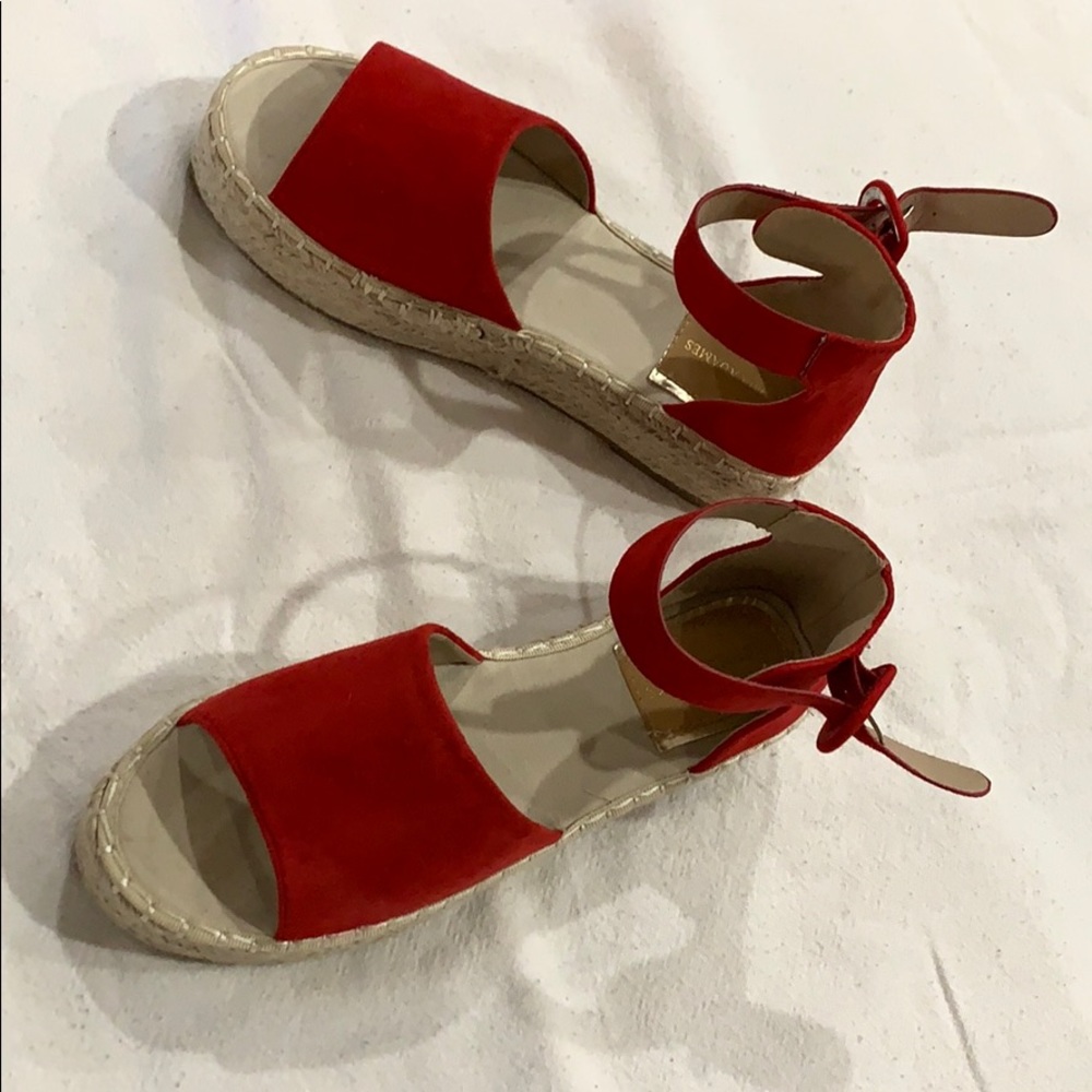 RED ESPADRILLE SHOES SIZE 8